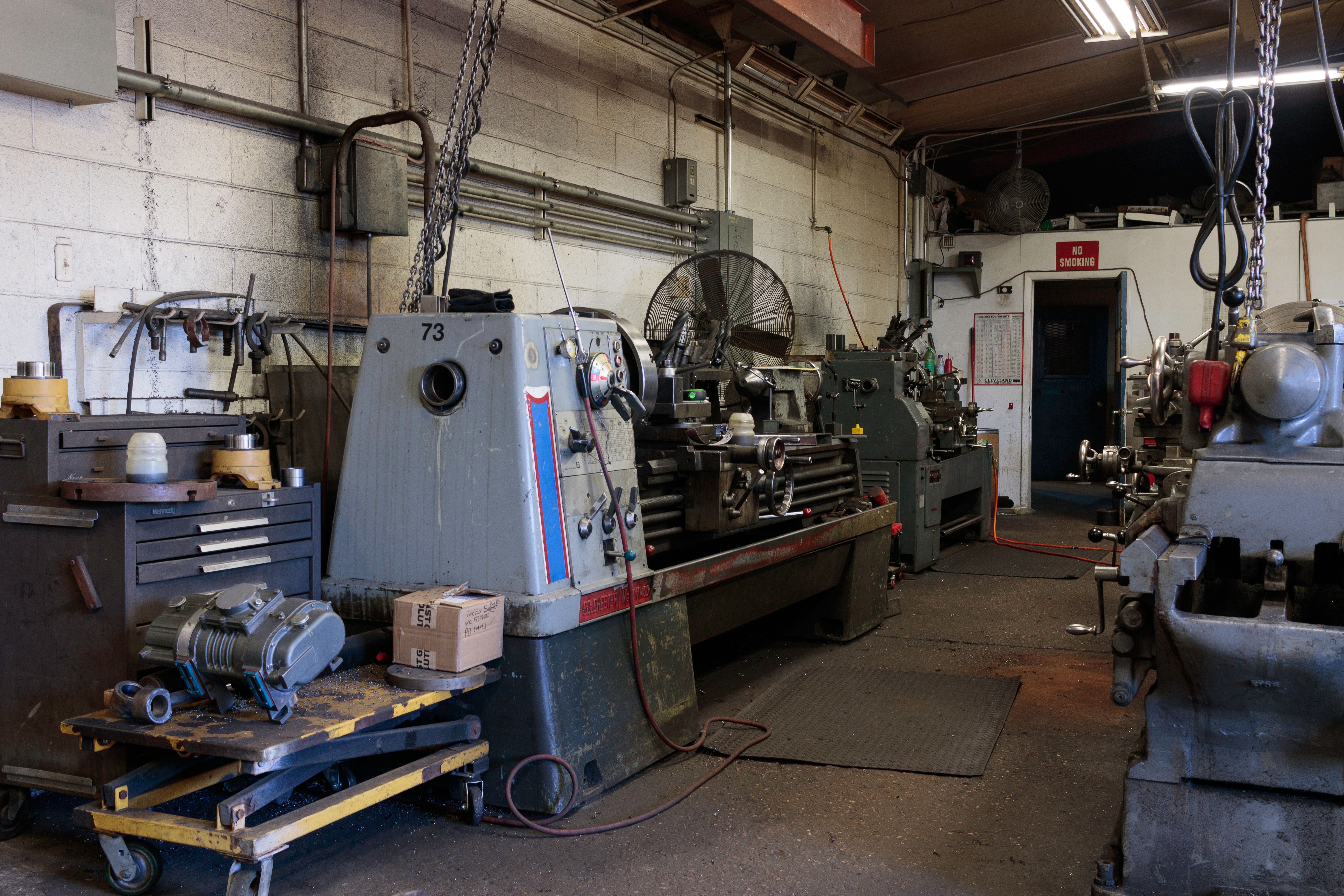 CNC turning center with live tooling